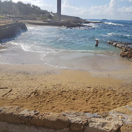 Sea Front Villa Vera Klorakas Екстериор снимка